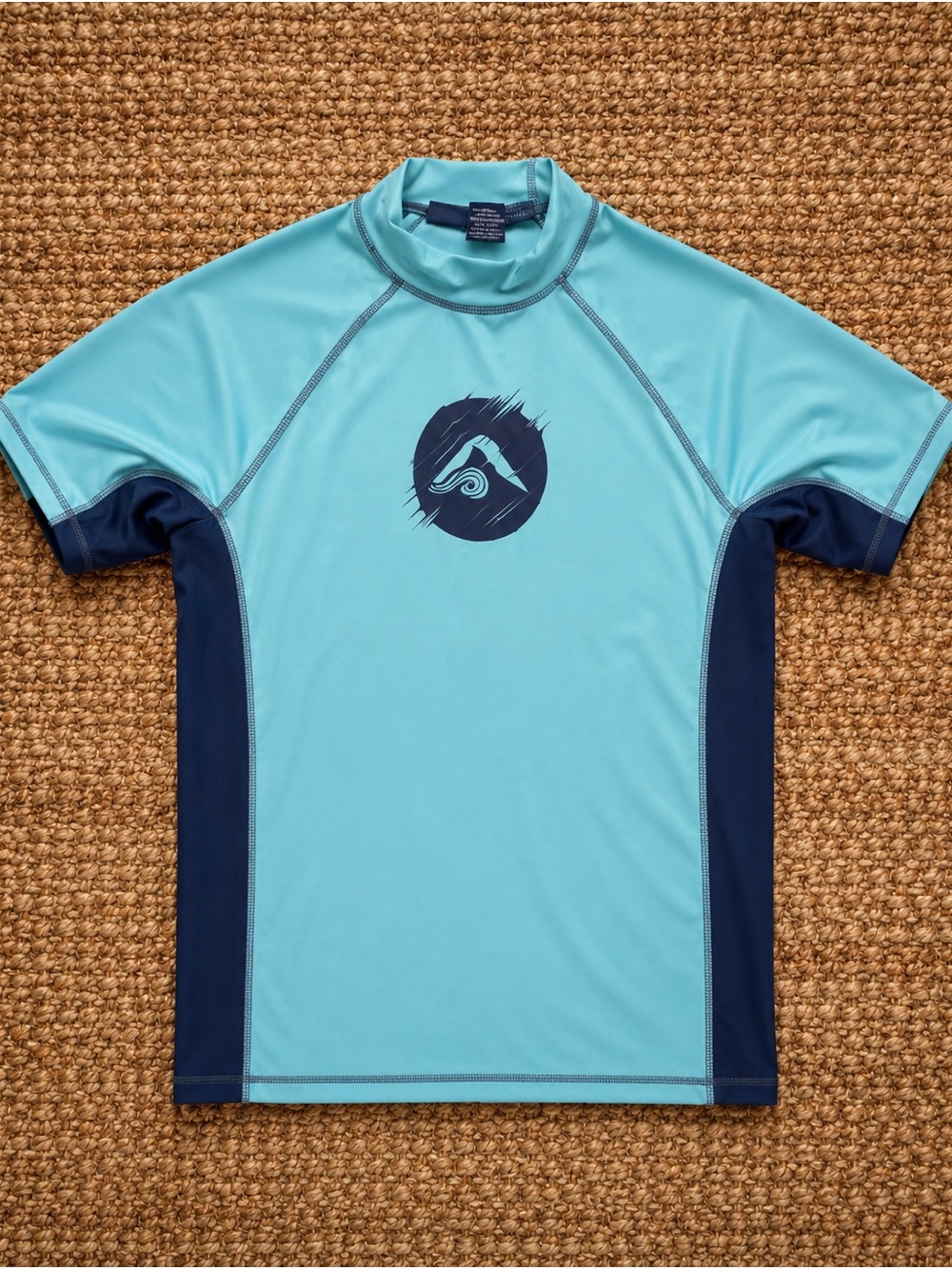 Okanui Aqua Blue Short Sleeve Rash Guard Swim Shirt UPF Men’s Medium
